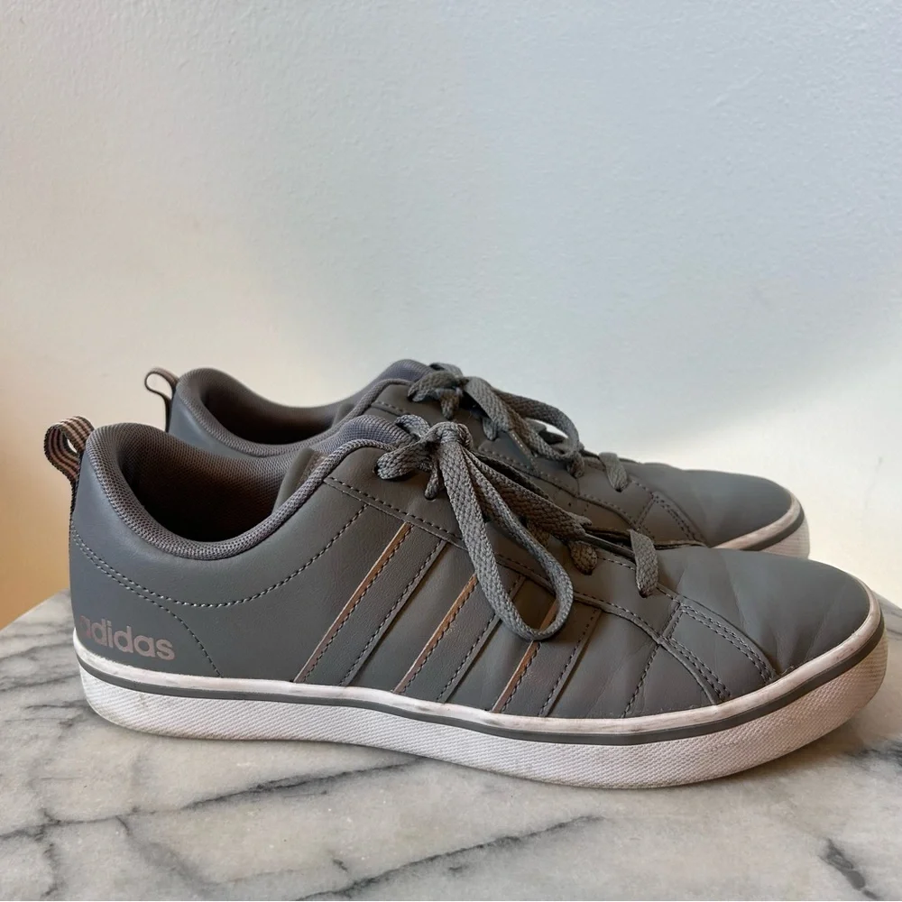 Adidas Sneakers Size 8.5